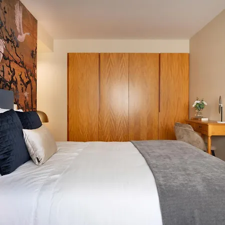 Ouro Views To Douro River *