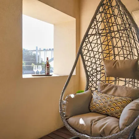 Ouro Views To Douro River * بورتو