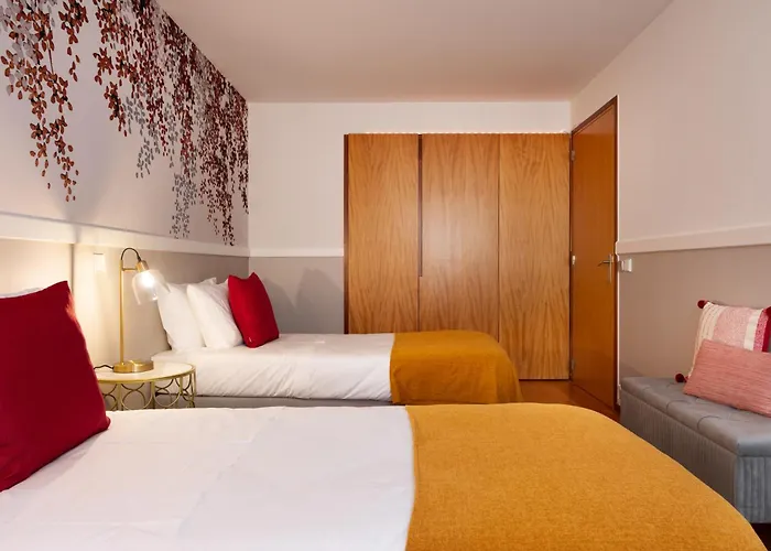 Ouro Views To Douro River *