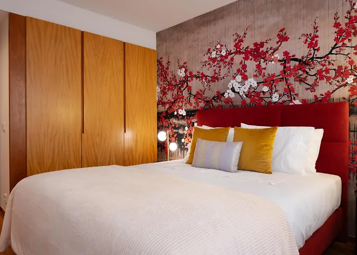 Ouro Views To Douro River